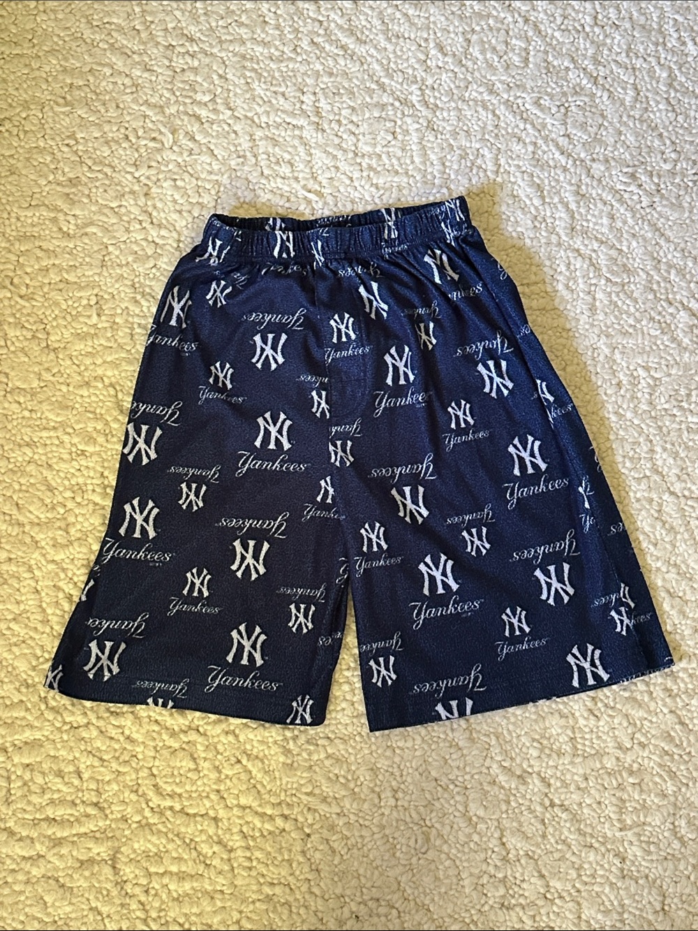 Kids NY Yankees  Blue Fleece Pajama Shorts (Medium 10/12)